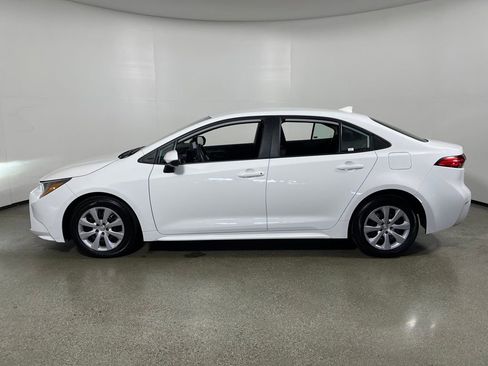 Certified 2023 Toyota Corolla LE image 6
