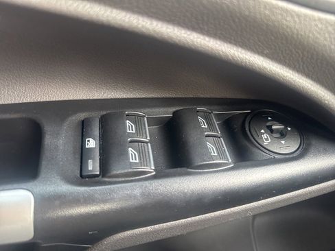 Used 2019 Ford Transit Connect XLT w/ Trailer Tow Package image 34