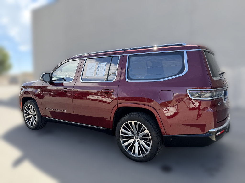 Used 2024 Jeep Grand Wagoneer Series III w/ HD Trailer Tow Package AWD/4WD image 4