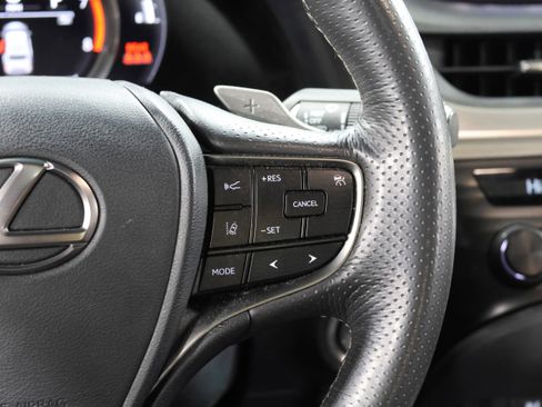 Used 2019 Lexus ES 350 F Sport w/ Accessory Package 2 image 22