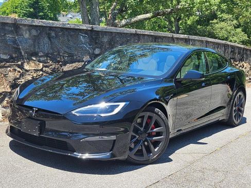 Used 2023 Tesla Model S Plaid AWD/4WD image 2