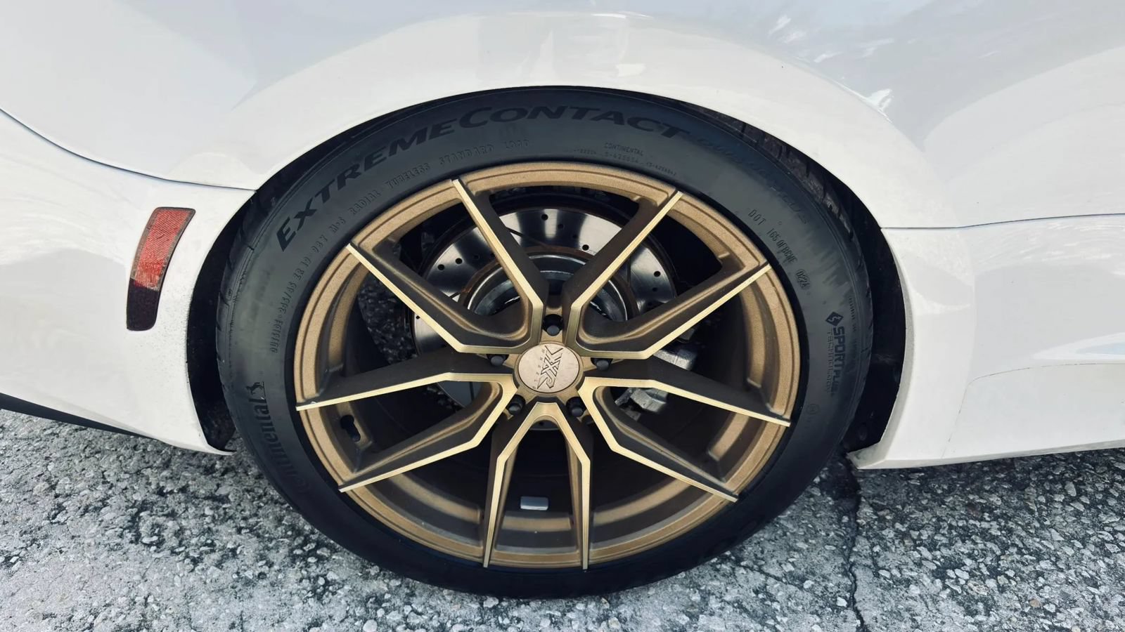Used 2018 Chevrolet Camaro LS RWD image 19