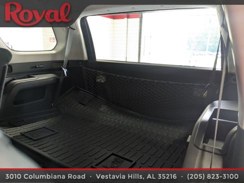 Used 2020 Toyota 4Runner Limited image 17