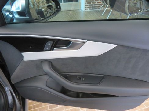 Used 2020 Audi S4 Premium w/ Convenience Package image 24