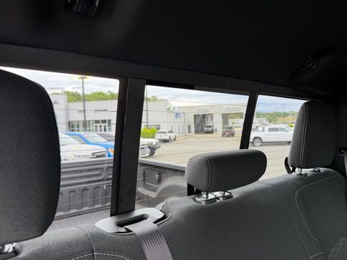 New 2026 RAM 2500 Warlock AWD/4WD image 37