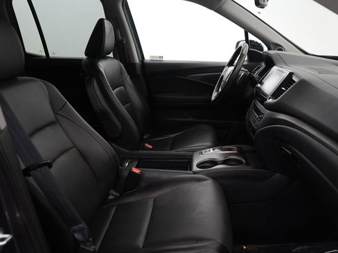 Used 2023 Honda Ridgeline RTL-E image 10