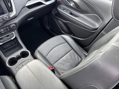 Certified 2024 GMC Terrain SLT w/ Elevation Edition image 14