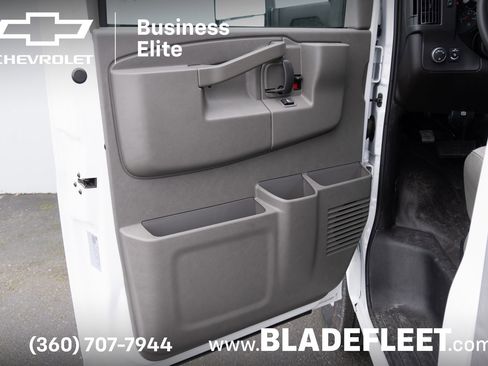 New 2024 Chevrolet Express 3500 w/ Power Convenience Package image 22