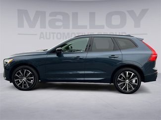 Used 2024 Volvo XC60 B5 Plus w/ Protection Package Premier video 2