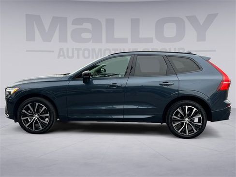 Used 2024 Volvo XC60 B5 Plus w/ Protection Package Premier image 2