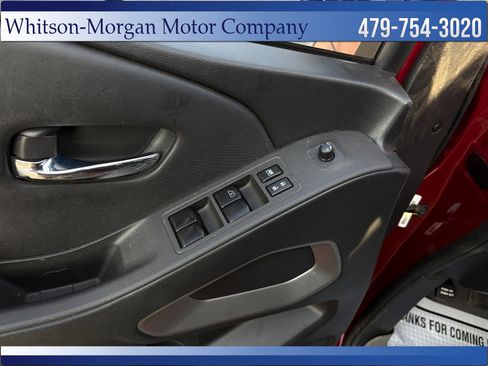 Used 2022 Nissan Frontier SV image 12