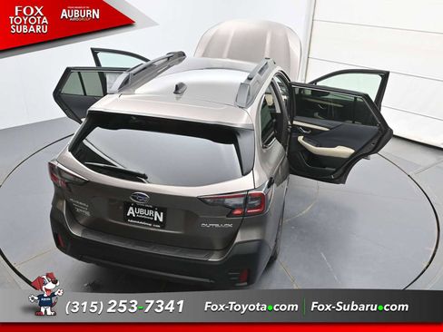 Used 2021 Subaru Outback Premium AWD/4WD image 35