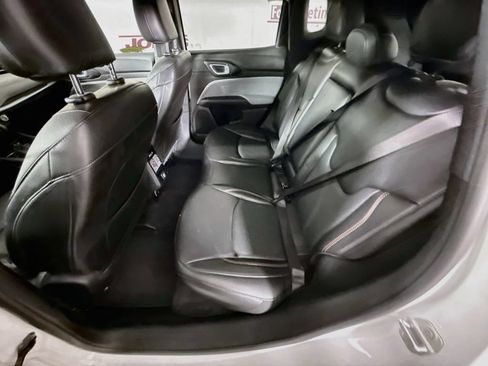 Used 2023 Jeep Compass Latitude AWD/4WD image 25