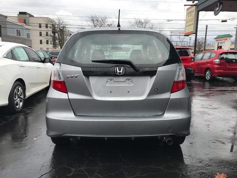 Used 2010 Honda Fit image 6