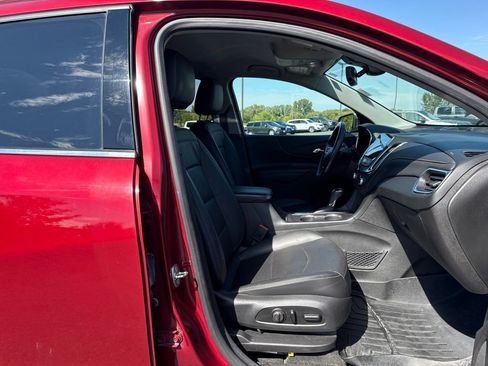 Used 2018 Chevrolet Equinox Premier AWD/4WD image 11