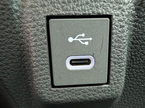 Used 2024 Toyota Corolla LE image 17