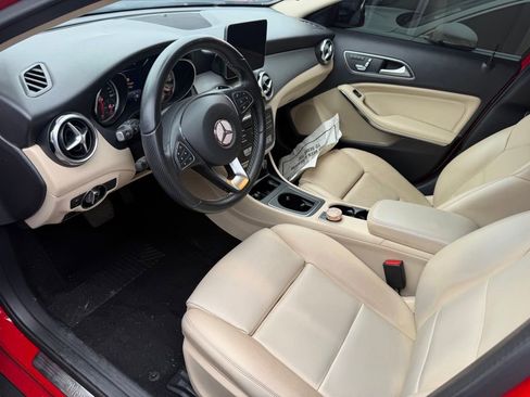 Used 2020 Mercedes-Benz GLA 250 image 4