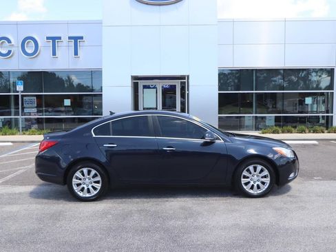 Used 2013 Buick Regal Premium FWD image 15