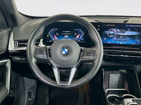 Used 2025 BMW X1 xDrive28i AWD/4WD image 18