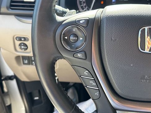 Certified 2023 Honda Ridgeline RTL image 25