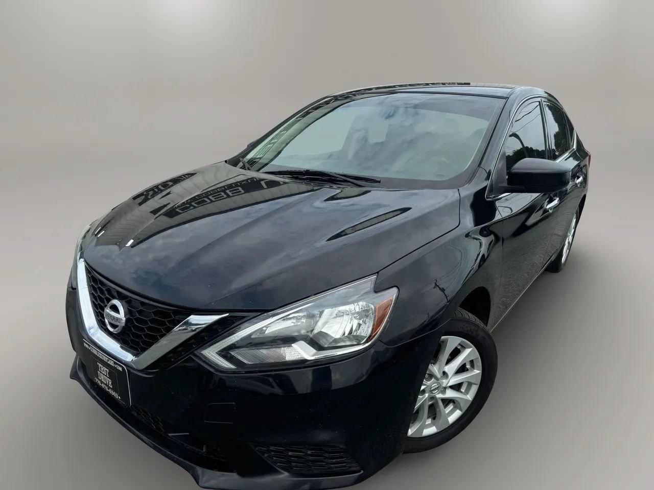 Used 2019 Nissan Sentra SV FWD image 1