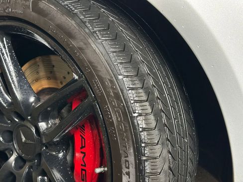 Used 2019 Mercedes-Benz E 53 AMG 4MATIC Sedan image 36