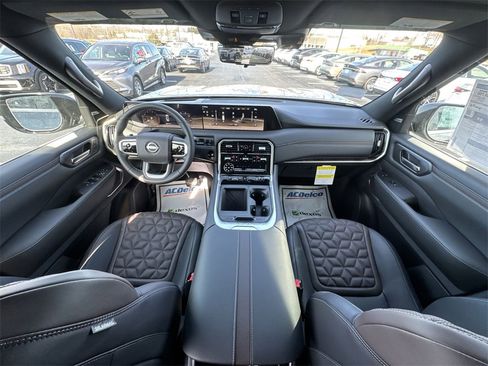 New 2026 Nissan Armada Platinum Reserve image 21