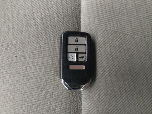 Used 2016 Honda Pilot EX image 32