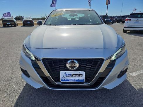 Used 2022 Nissan Altima 2.5 SR image 11