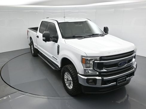 Used 2021 Ford F250 XLT w/ XLT Value Package AWD/4WD image 33