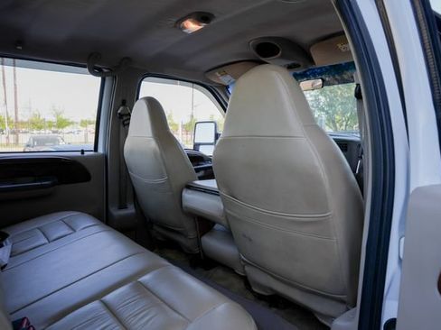 Used 2001 Ford F350 Lariat AWD/4WD image 39