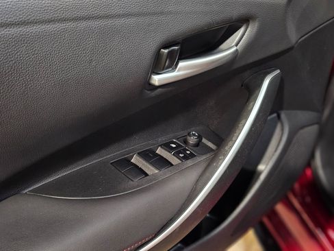 Used 2023 Toyota Corolla SE image 21