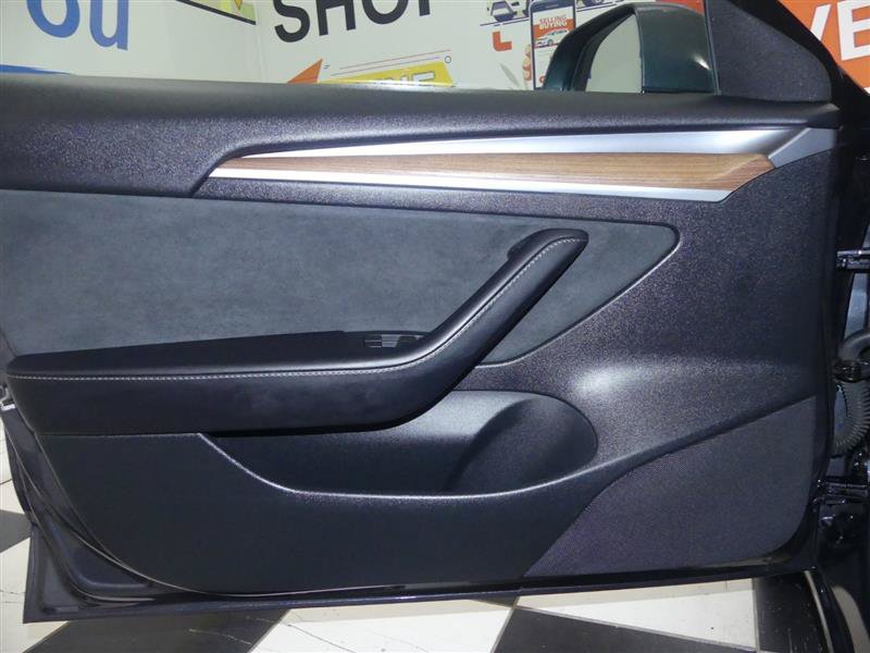 Used 2023 Tesla Model 3 Standard Range RWD image 21