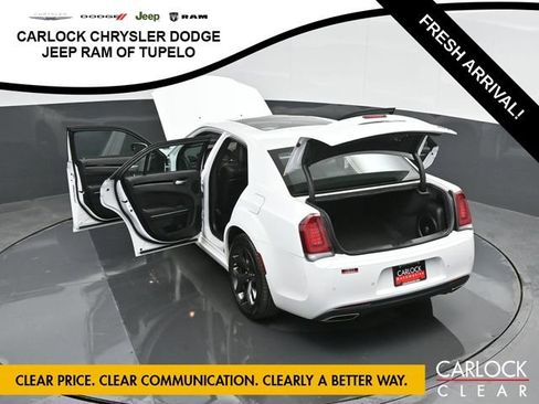 Used 2023 Chrysler 300 S image 79