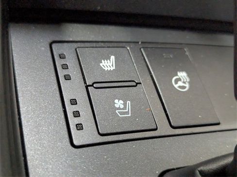 Used 2025 Lexus IS 300 300 w/ Premium Package image 15