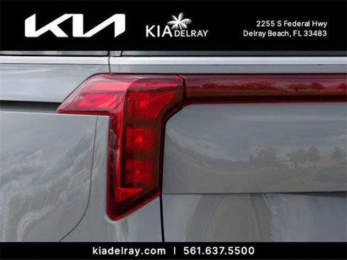 New 2026 Kia Carnival EX image 11