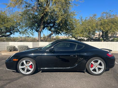 Used 2006 Porsche Cayman S image 2