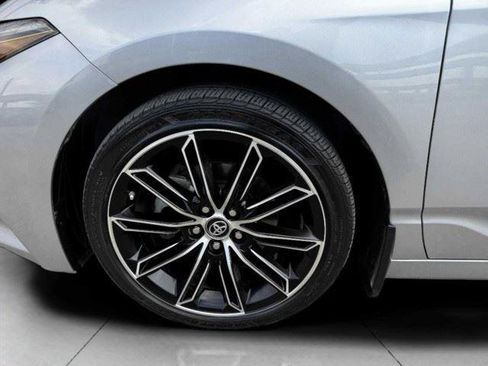Used 2019 Toyota Avalon XSE FWD image 58