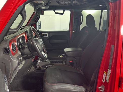 Used 2018 Jeep Wrangler Unlimited Rubicon AWD/4WD image 8