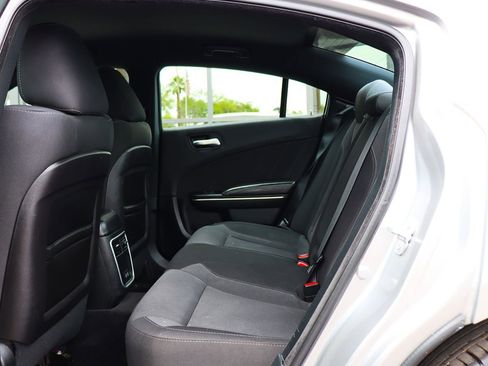 Used 2018 Dodge Charger SXT Plus w/ Driver Confidence Group RWD image 33