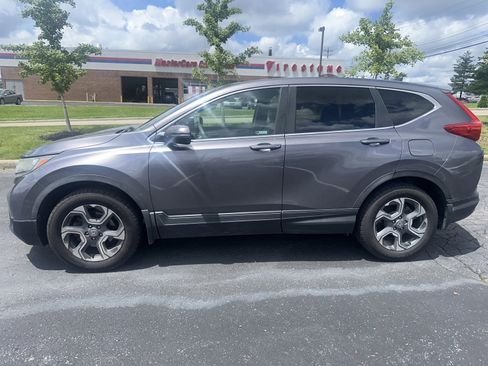 Used 2018 Honda CR-V EX image 2