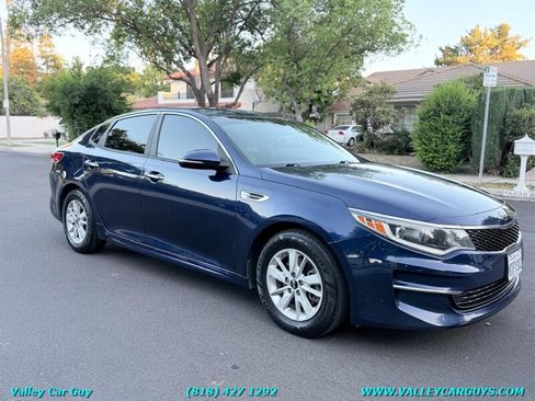 Used 2016 Kia Optima LX FWD image 3
