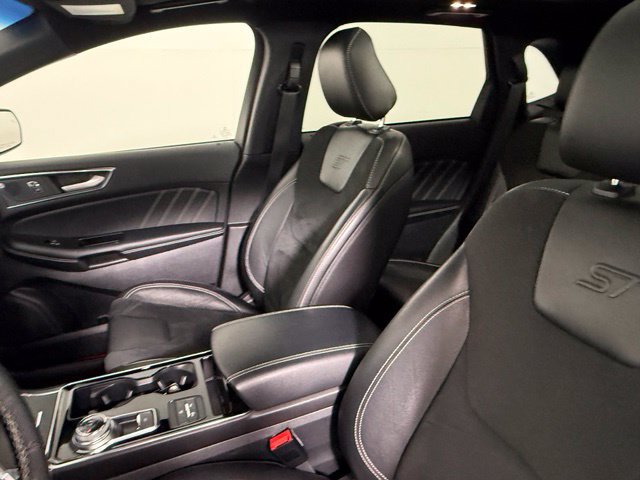 Used 2020 Ford Edge ST w/ Equipment Group 401A AWD/4WD image 31