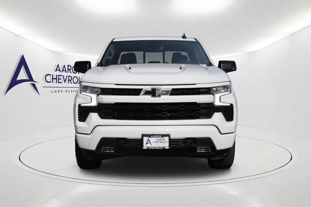 New 2026 Chevrolet Silverado 1500 RST w/ Z71 Off-Road Package AWD/4WD image 2