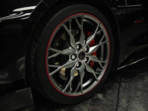 Used 2023 Chevrolet Corvette Stingray Premium Cpe RWD image 3