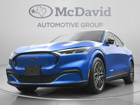 Used 2025 Ford Mustang Mach-E Premium RWD image 31