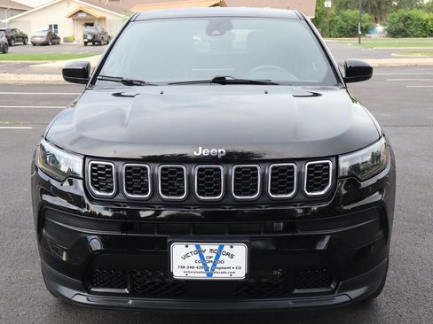 Used 2024 Jeep Compass Sport AWD/4WD image 12