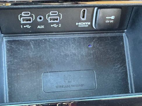 Used 2023 Jeep Grand Cherokee Summit w/ Luxury Tech Group V AWD/4WD image 27