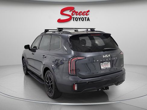 Used 2024 Kia Telluride SX Prestige X-Line image 2