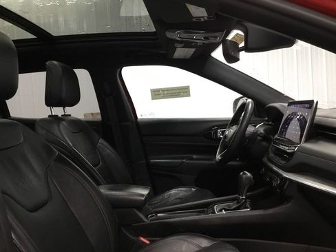 Used 2022 Jeep Compass Limited w/ (RED) Package image 24